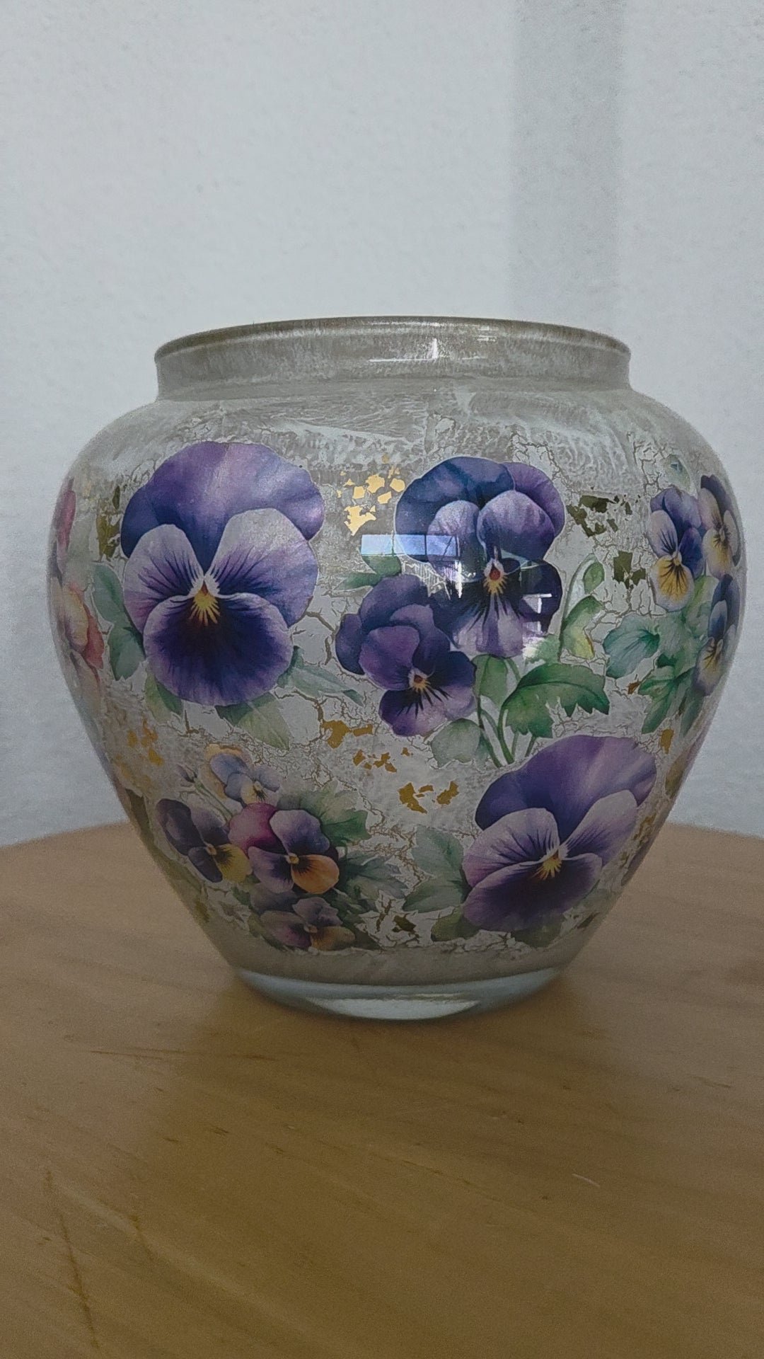 Vaas - "Vintage Violet Garden"