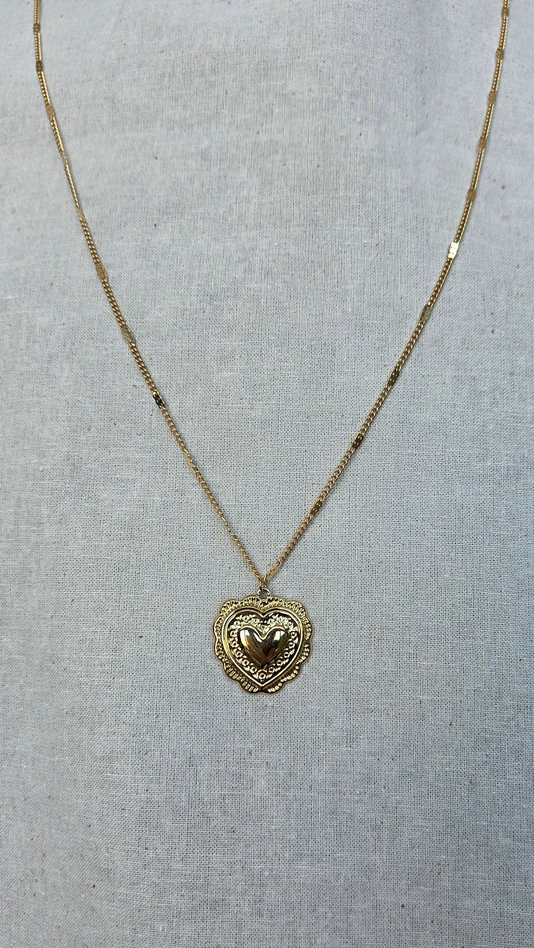 Ketting "Vintage Heart" - lengte 74 cm.