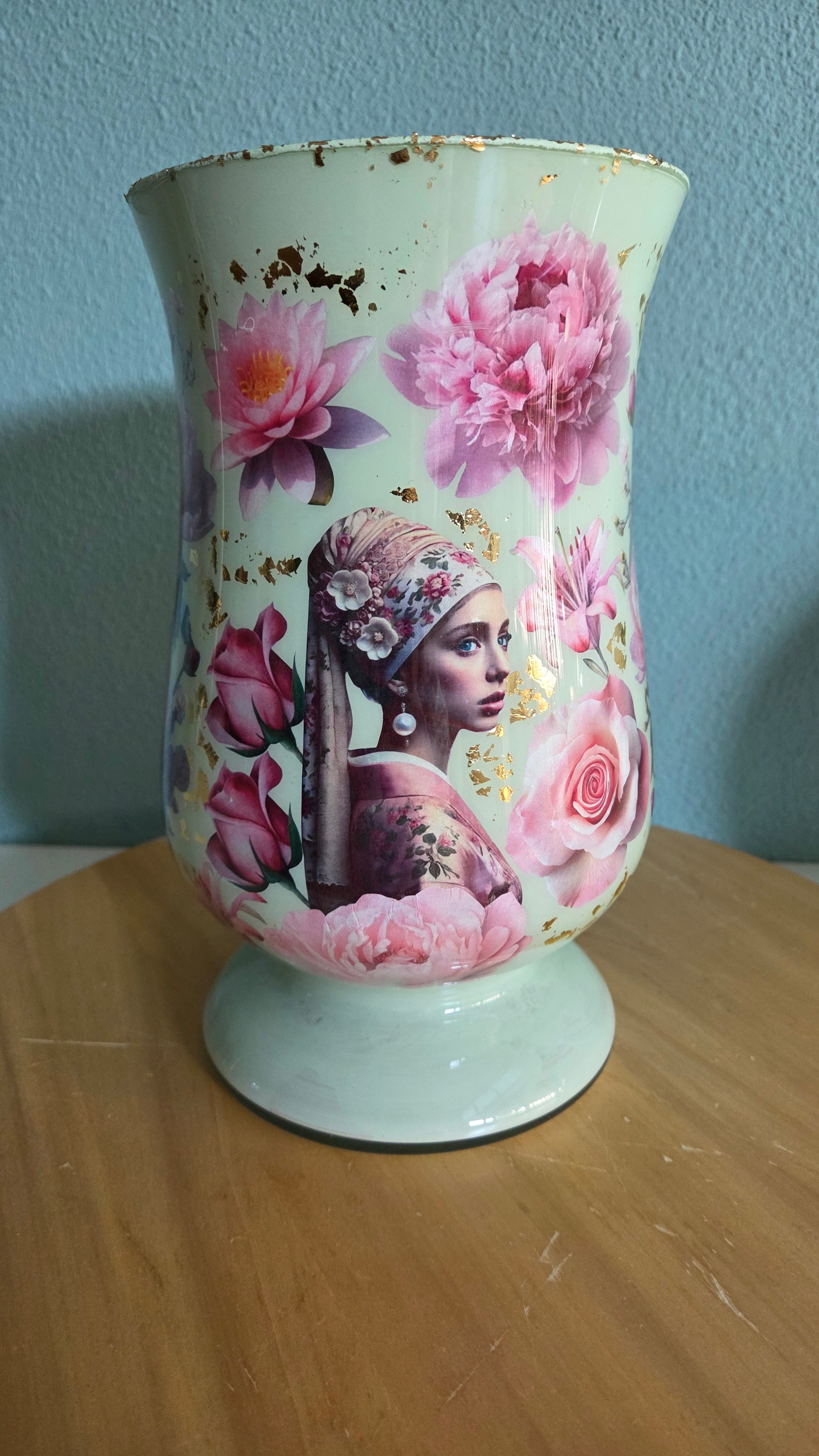 Vaas 'Lady of the Garden'