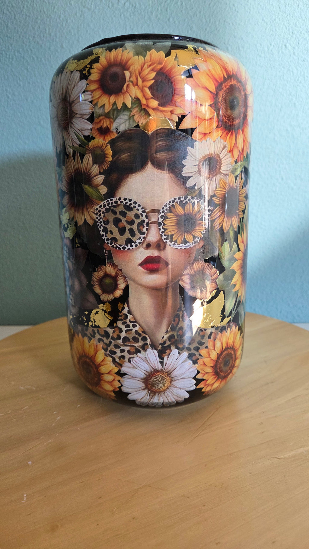 Vaas - 'Sunny Leopard'
