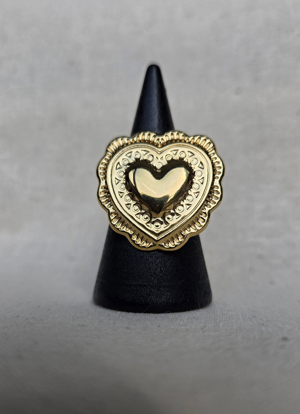 Ring "Vintage Heart" - Goudkleurige Statement Ring