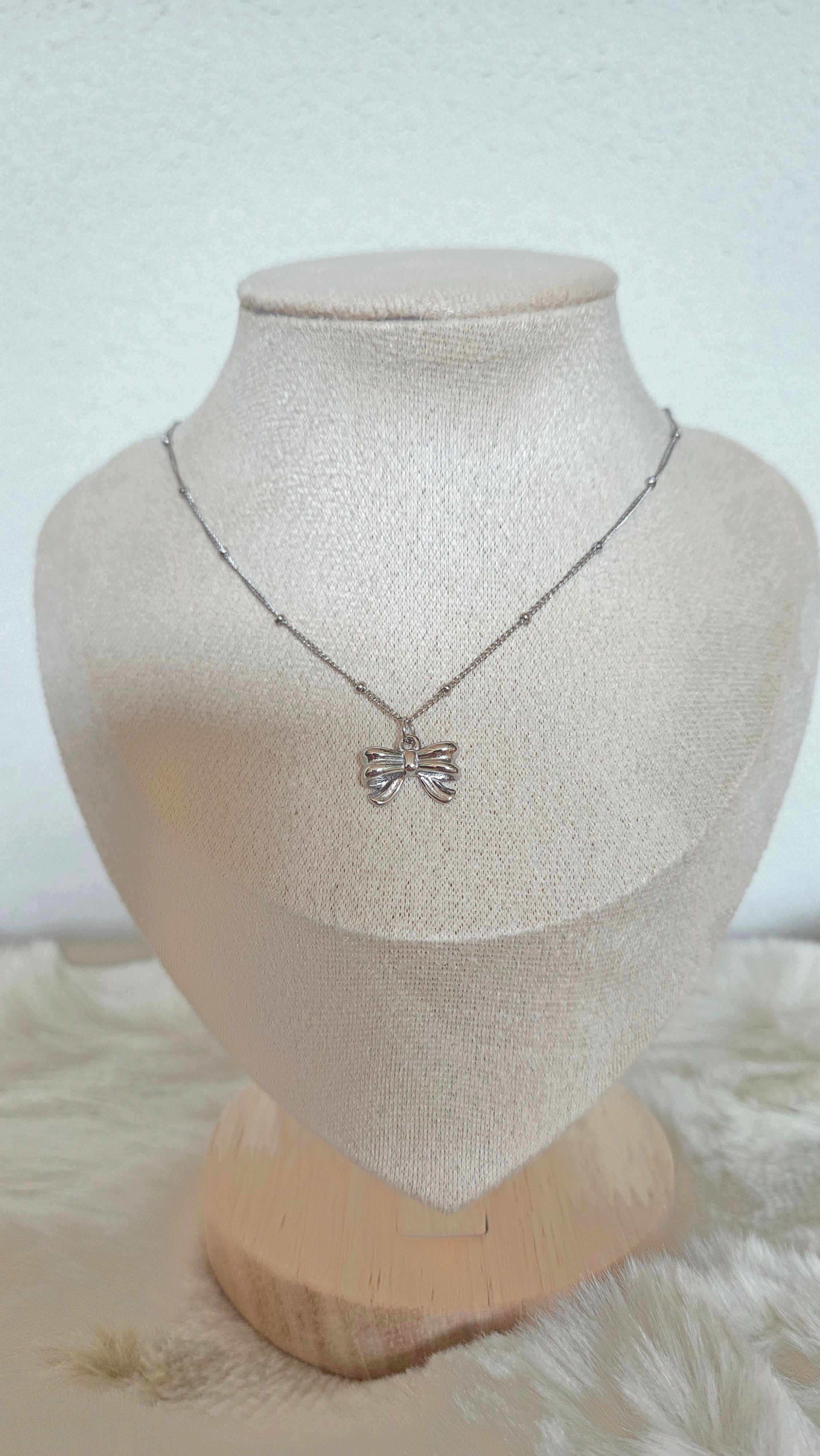 Minimalist Delicate Bow Necklace Gold & Silver