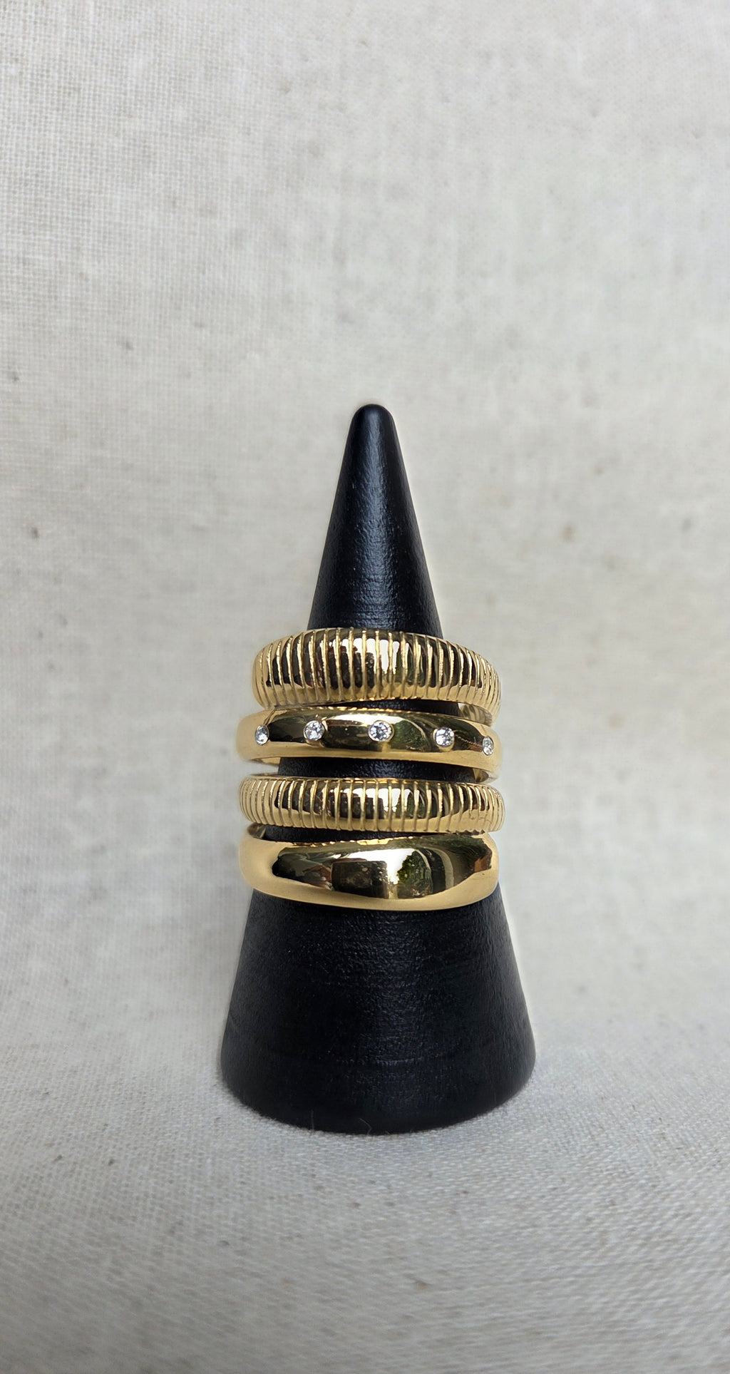 Ring "Sparkling Layers" - Zilver- en goudkleurige multi-stack ring